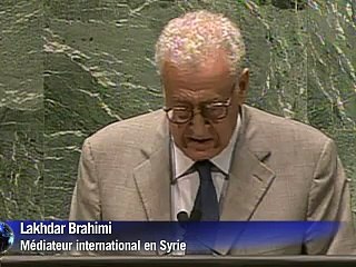 Combats et pilonnage sanglants en Syrie, l'émissaire international "ahuri"