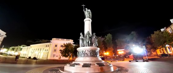 Кинокомпаниия «Союз Маринс Групп» получила почетное право зажечь фонари г.Бреста