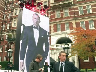 James Bond fête ses 50 ans avec "Skyfall", en avant-première à Londres