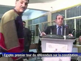 Egypte: petite avance du "oui" au référendum selon les islamistes