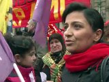 Les Kurdes d'Europe manifestent à Paris après l'assassinat de trois militantes