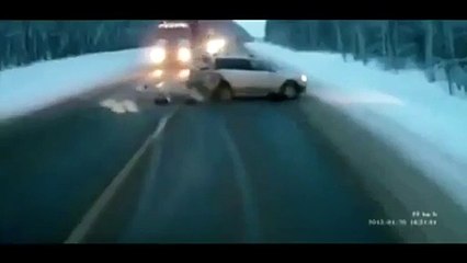 Cette petite fille a échappé à la mort deux fois !