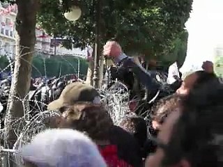 Tunisie: vers un nouveau gouvernement après l'assassinat d'un opposant