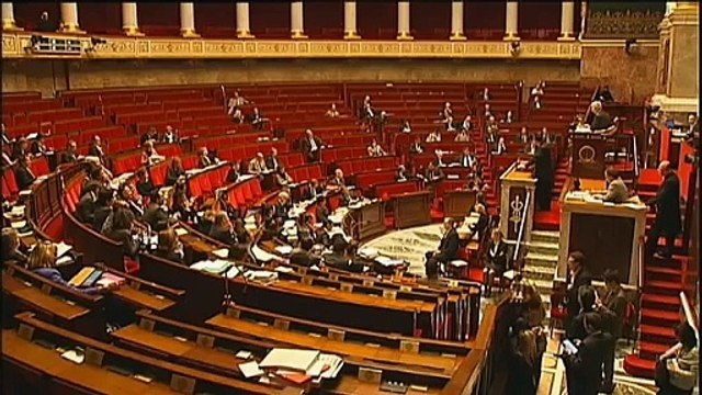 Les fonctionnaires de l'Assemblée nationale sont-ils trop payés ?