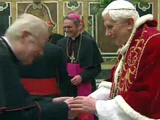 Vatican: conclave historique pour l'élection du pape