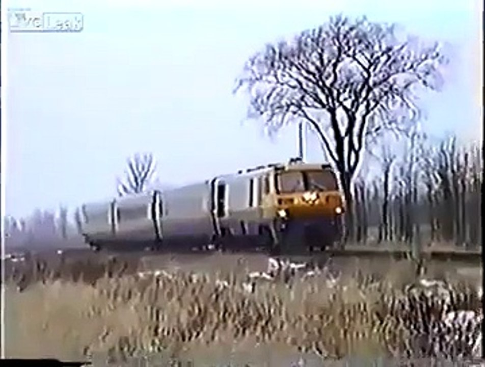 Deux trains évitent de justesse la collision