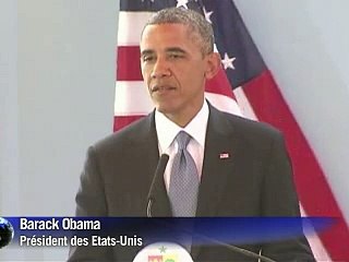 A Dakar, Obama loue le "héros" Mandela, soutient les homosexuels