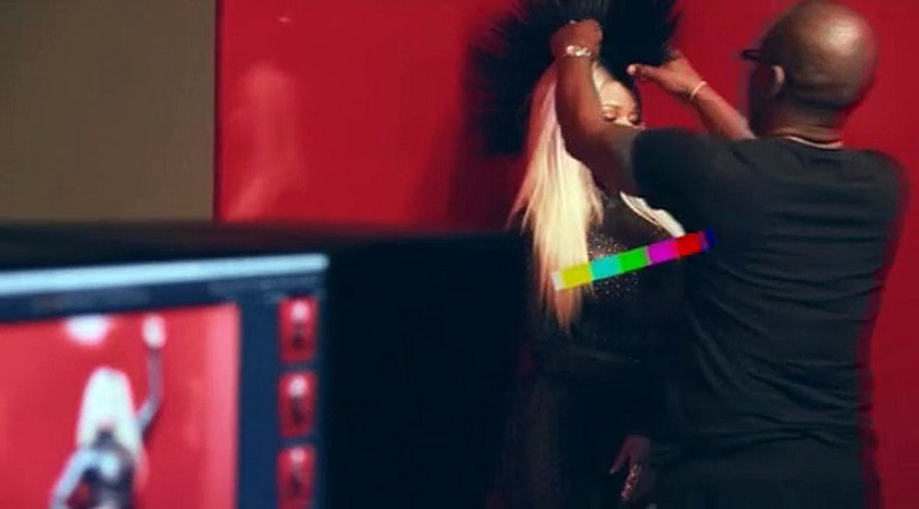 Nicki Minaj fait la couv' de Marie Claire
