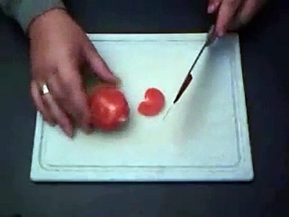 Comment aiguiser un couteau avec un mug