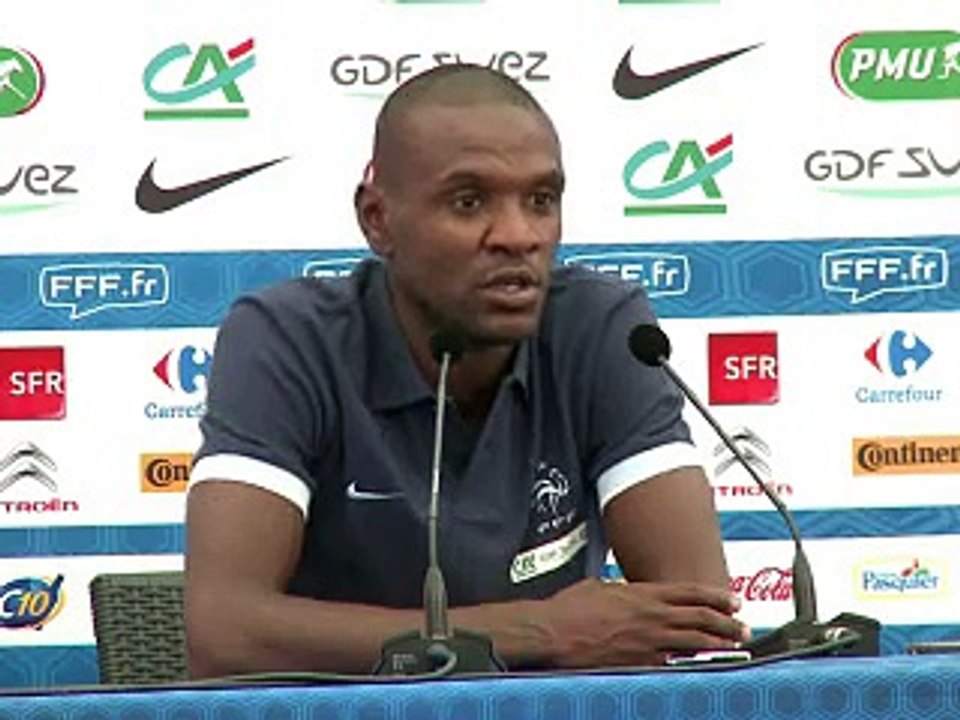 Equipe de France: l'émotion d'Abidal, les excuses de Nasri