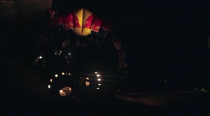 L'homme des cavernes le plus rapide, c'est lui!