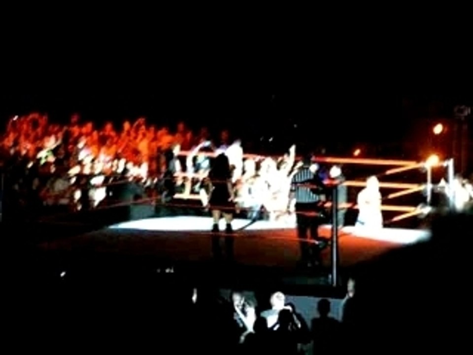 RAW Paris entree Chris Masters