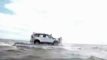 Il fait le tour du monde avec sa voiture amphibie