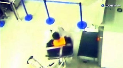 Chine : Il essaie de prendre l'avion avec 121 pythons