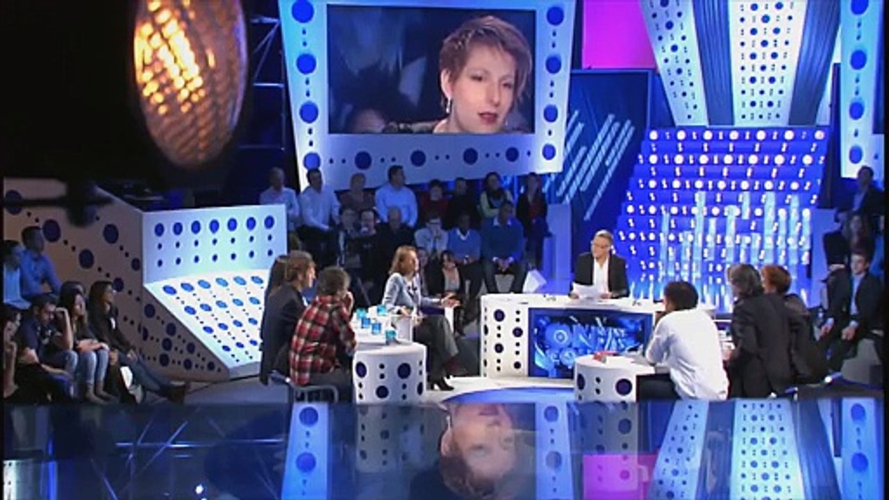 Fabrice Eboué conseille à Ségolène Royal de "chier à la gueule" du PS