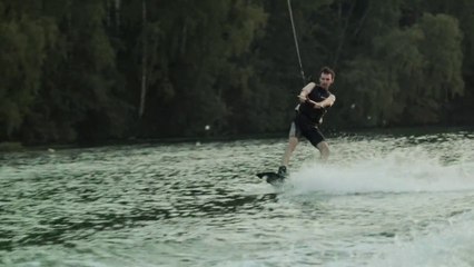 Moscow-River. Wakeboarding.