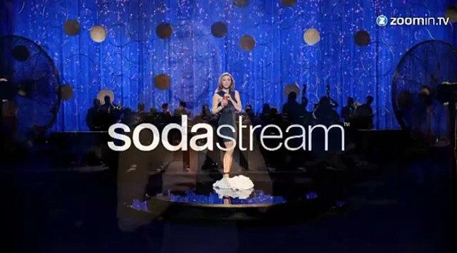 Scarlett forcée de quitter Oxfam