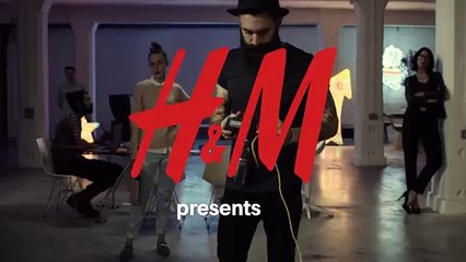 David Beckham déchire son slip dans une pub