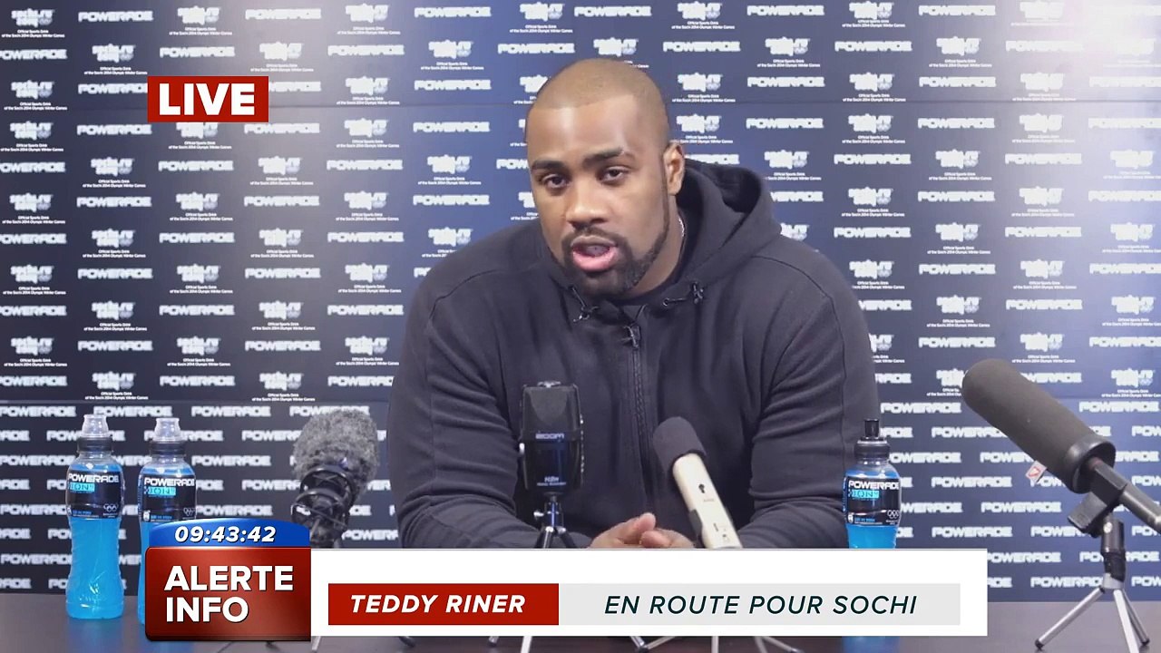 Teddy Riner se lance dans le saut à ski