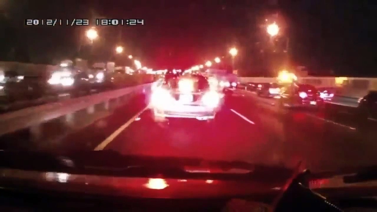 RUSSIAN Car Crash FAIL Compilation December 2012 [Full Episode]