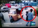 Man Looting a woman openly in Karachi - Captured in CCTV footage