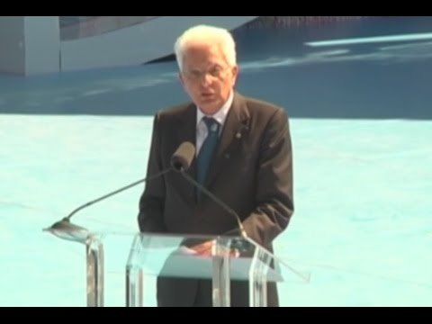 Napoli - Mattarella agli studenti: Sconfiggerete voi la camorra (28.09.15)