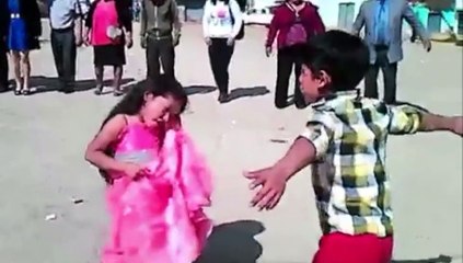 El baile de dos niños peruanos que arrasa en la red