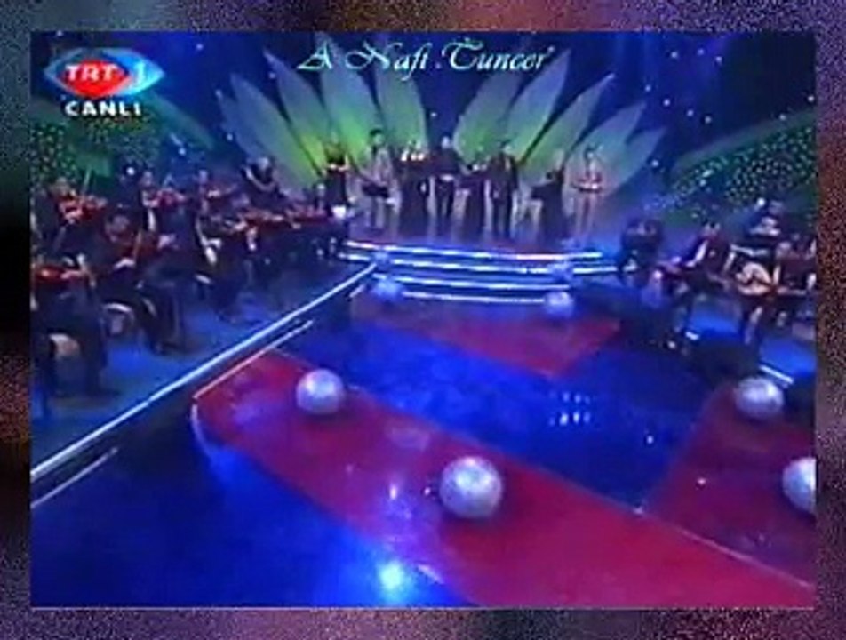 MİNİ MİNİ NİHÂVEND PEŞREV (Beste: Hüseyin Sâdettin AREL) (4)