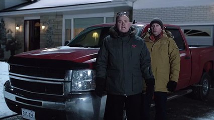 vídeo Espectacular! Como fazer uma carrinha em gelo