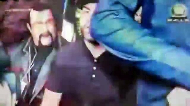 Daniel Cormier Acerta Soco no Juiz UFC 182 Jon Jones vs Daniel Cormier