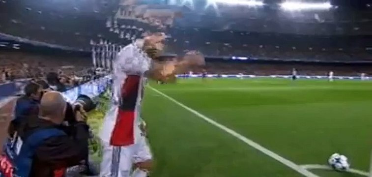 Kyriakos Papadopoulos GOAL - Barcelona vs Bayer Leverkusen 0-1