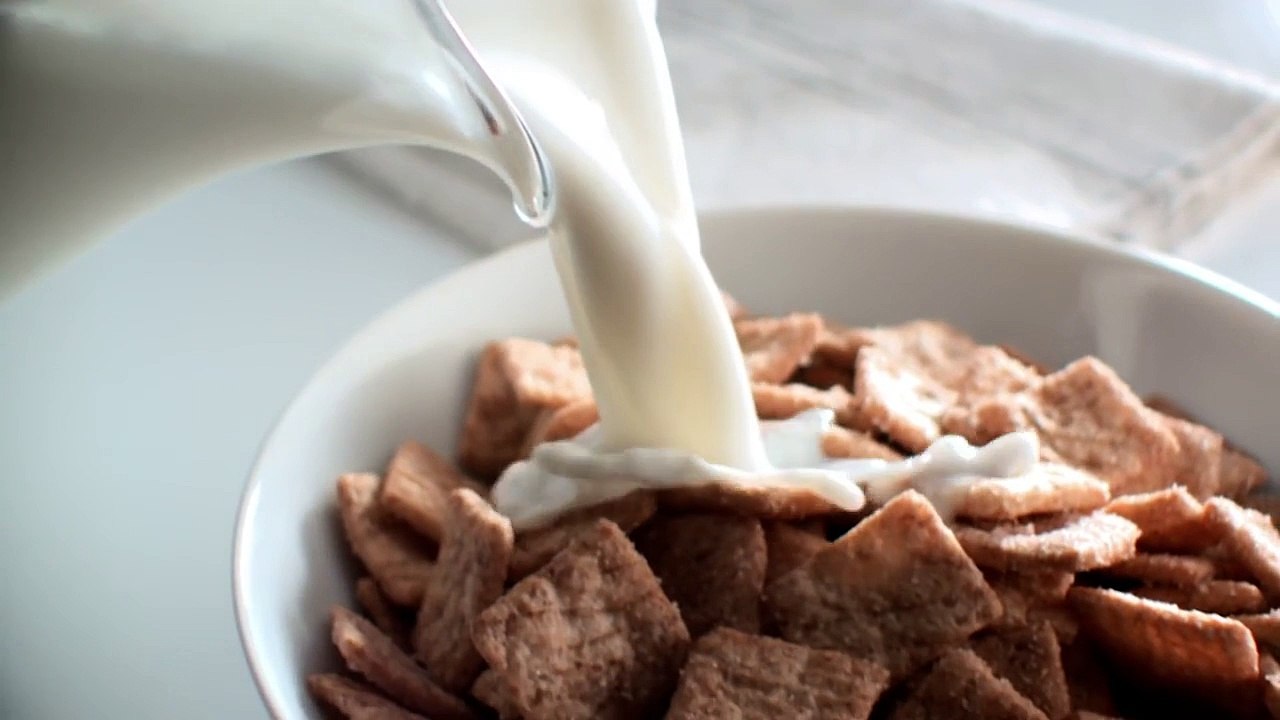 Cette invention va vous changer la vie ! La cuillère à selfie est enfin disponible !