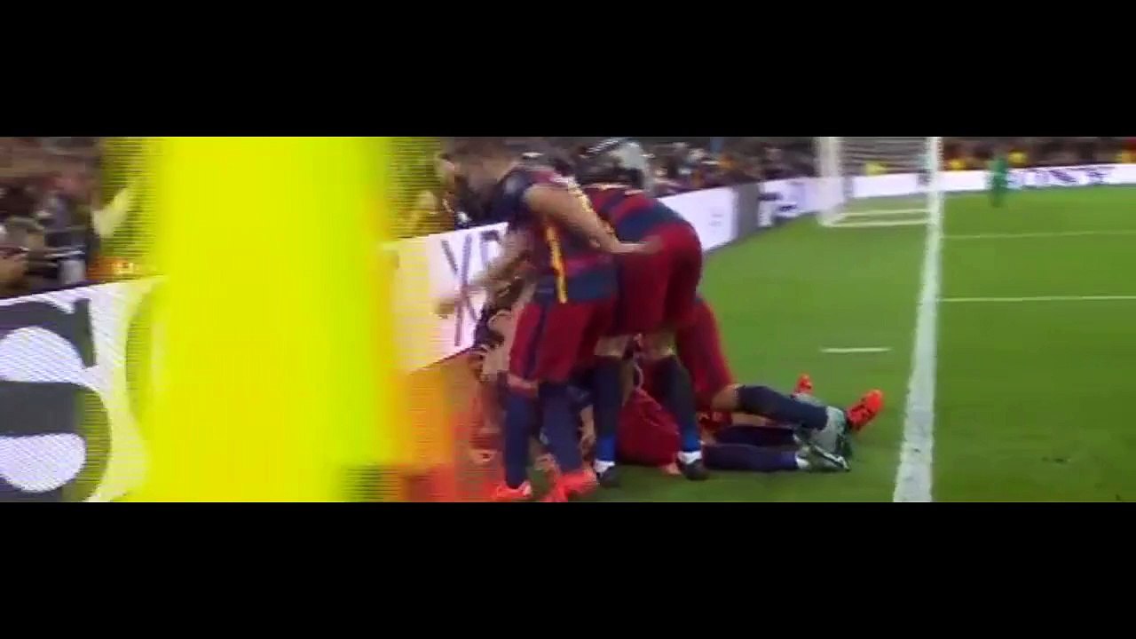 Barcelona 2-1 Bayer Leverkusen : Luis Suárez goal