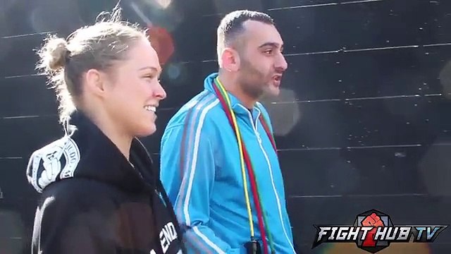 Ronda Rousey vs Miesha Tate 2- Rousey Beach workout