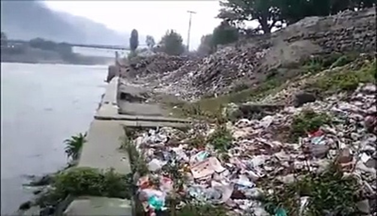 The Gilgit River is getting polluted day by day