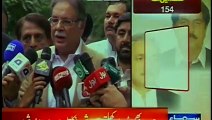 You Will Not Be Able to Control Your Laugh After Watching This Video of Pervez Rasheed