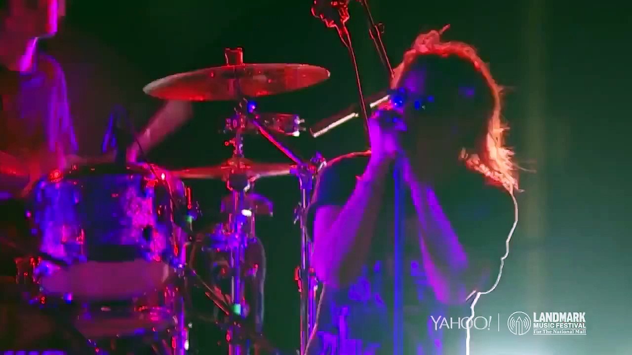 The Strokes - Heart In A Cage (Landmark Music Festival 2015)