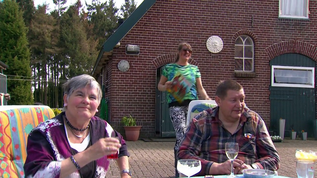 TmF0aGFsaWUgTWFrb21hOyBDb25nb2xlc2UgQnJ1aWxvZnQgT3AgSGV0IFBsYXR0ZWxhbmQg