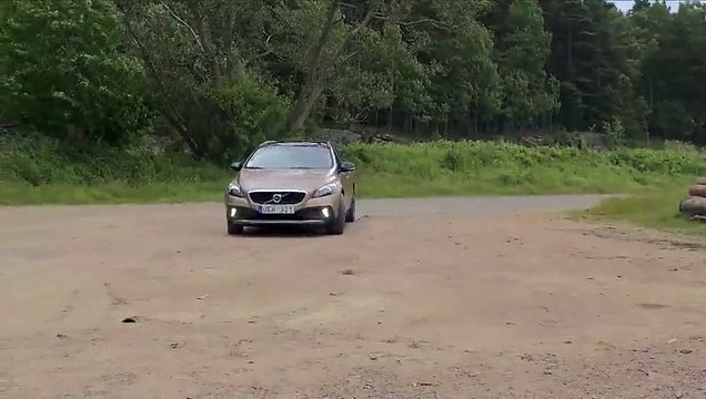 2014 Volvo V40 Cross Country Driving Review - Video Dailymotion