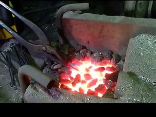 一度使ったら癖になる「鍛治屋の耳かき」  製作作業動画　 現代に息吹く鍛冶職人の技