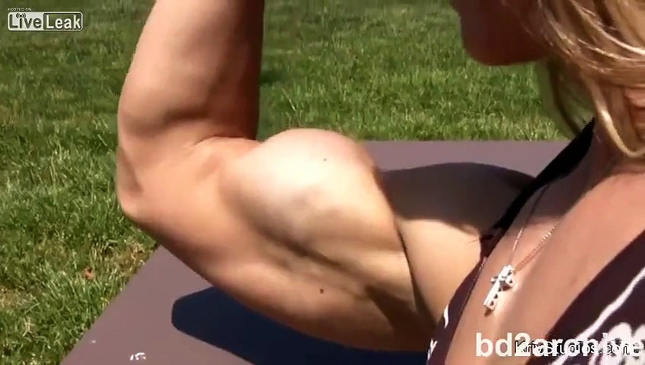 Check out my guns!