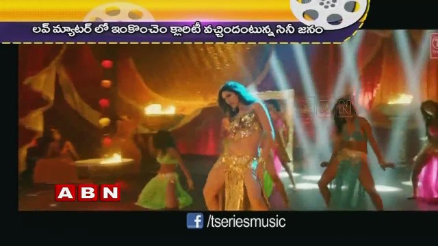 Deepika Padukone Insecure About Ranveer Singh And Anushka Sharma's Befikre;