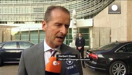 فولكسفاغن تنوي استدعاء مركبات الديزل مزودة بمؤشر انبعاثات مغشوش