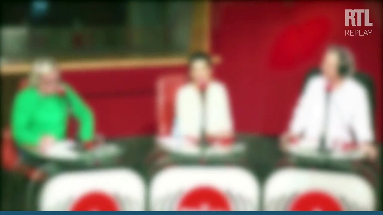 Cristina Cordula danse le French cancan