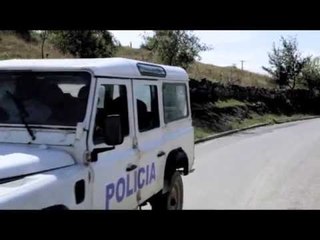 Скачать видео: Dibër, gruaja vret me sëpatë burrin 