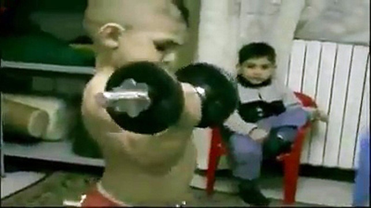 See the Young budybuilder