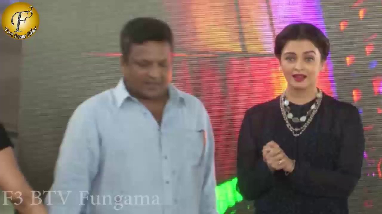 "AISHWARYA RAI"  & "SANJAY GUPTA" PROMOTE "JAZBAA" AT MITHIBAI COLLEGE FESTIVAL VIVIDH