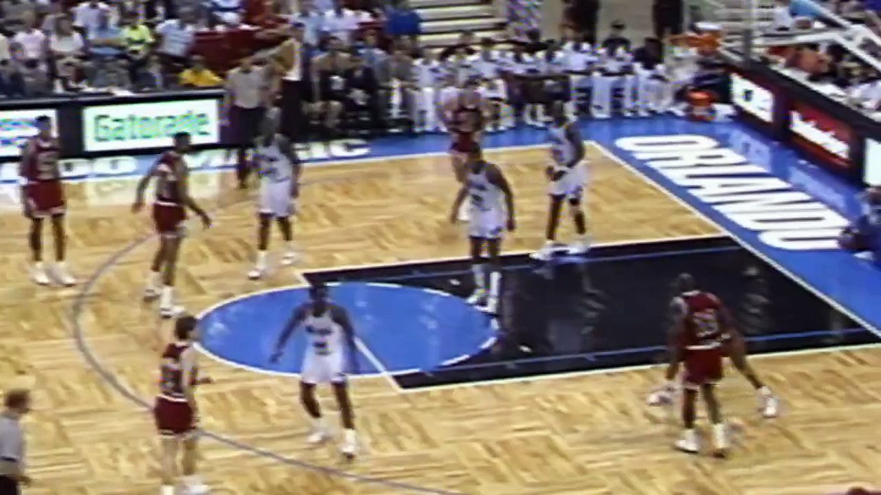 Quand Michael Jordan portait le numéro  12 aux...