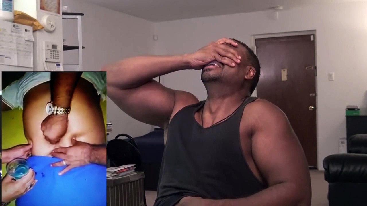 Mouse Found In Mans Belly Button REACTION!!!