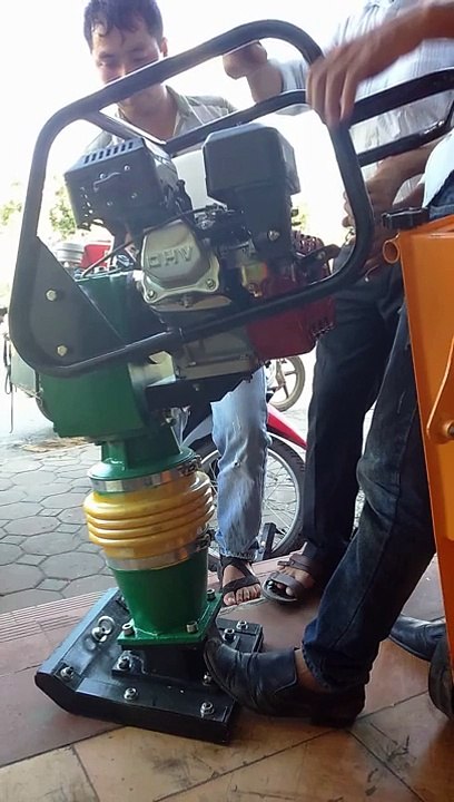 ĐẦM CÓC{ 0964 949 328} Máy đầm cóc HCR 80K, đầm cóc Trung Quốc